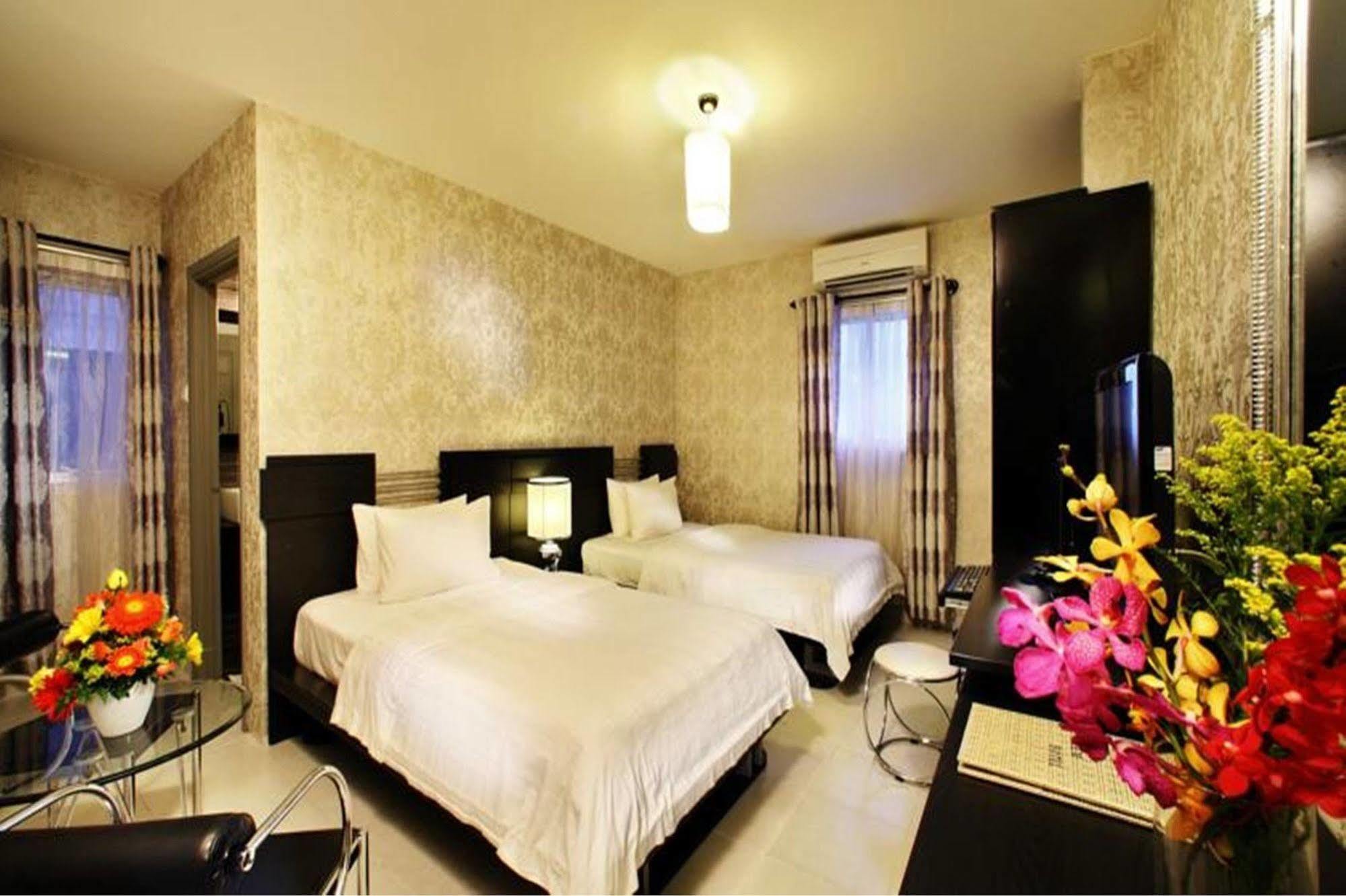 A&Em - The Petit Hotel Ho Chi Minh City Exterior photo