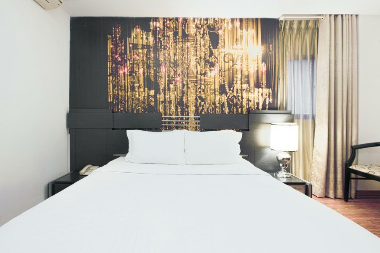 A&Em - The Petit Hotel Ho Chi Minh City Exterior photo