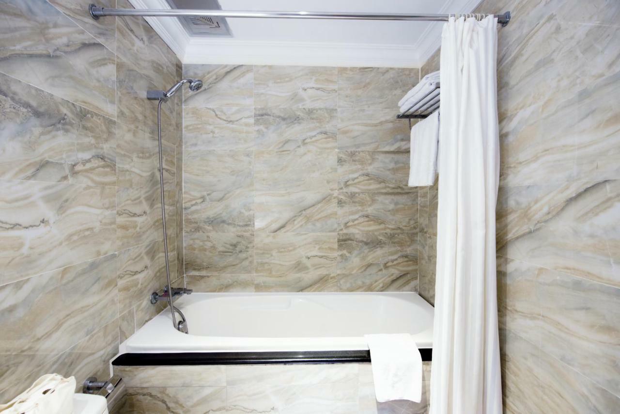 A&Em - The Petit Hotel Ho Chi Minh City Exterior photo